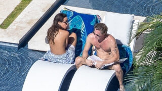 Ines de Ramon a Brad Pitt