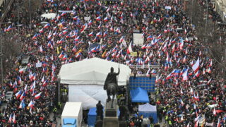 Živě: Celonárodní setkání Česko proti bídě