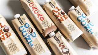 Vydejte se vstříc udržitelnější budoucnosti. Rostlinné alternativy mléka Body&Future nabízí nejen skvělou chuť, ale mají i nižší uhlíkovou stopu