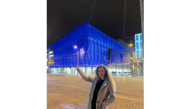 IGY Centrum v Českých Budějovicích svítí modře. Připojilo se tak k celorepublikové kampani na osvětu autismu.