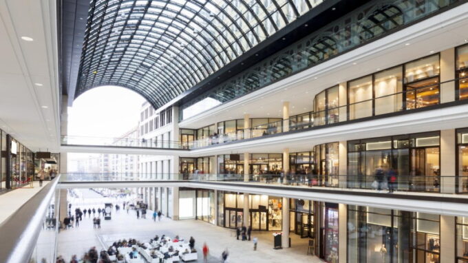 Insolvence opět nabírají na síle. Česko se zatím drží pod úrovní před pandemií