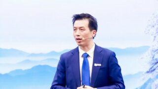 Společný vývoj přenosové, výpočetní a úložné kapacity na cestě k inteligentnímu světu