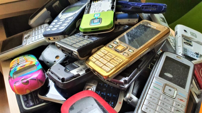 Recykluj mobil se Zásilkovnou a Remobilem