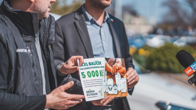 Sbírka potravin: S podporou zákazníků posílá Rohlik.cz do potravinových bank zboží za 1,6 milionu korun