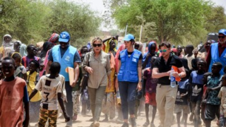 Pomoc súdánským uprchlíkům: Organizace Education Cannot Wait oznámila během mise na vysoké úrovni do Čadu grant ve výši 3 milionů dolarů