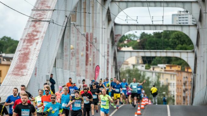 Řeka běžecké radosti zaplaví Ústí nad Labem. ČEZ RunTour přivítá na startu přes dva tisíce běžců!