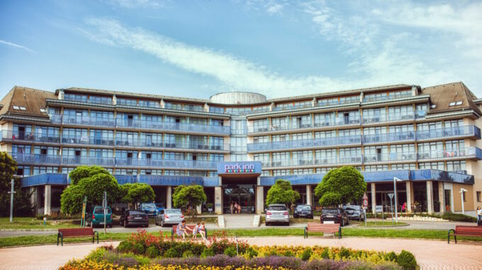 Jarní wellness v Park Inn by Radisson Sárvár Resort & Spa