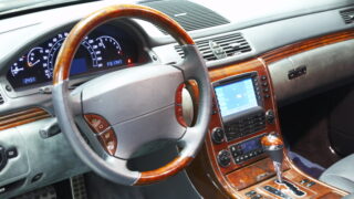 Vůně nového automobilu