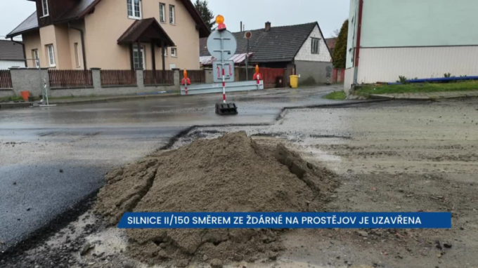 V obci Žďárná platí uzavírka, řidiči si zajedou
