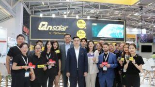 Společnost Qn-Solar zakončila veletrh Intersolar Europe 2023 živým večírkem se třemi svými spoluzakladateli
