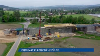 Obchvat Klatov už je v půlce, po dokončení stavby se tamní Plzeňské ulici citelně uleví