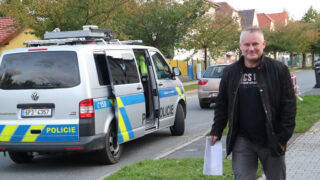 Jiří Kajínek v roce 2017 po dopravní nehodě, kdy se jeho vůz střetl s fabií