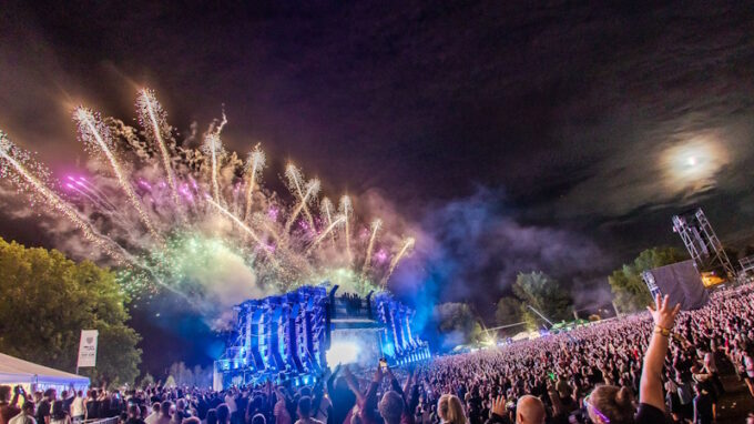 Beats for Love versus déšť 2:1. Devátý ročník festivalu začal i navzdory přeháňce parádně