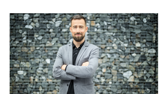 Češi navzdory krizi více cestují a užívají si volného času. Při nákupech upřednostňují malé a střední e-shopy