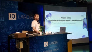 Umělá inteligence rozpoznává emoce u rostlin