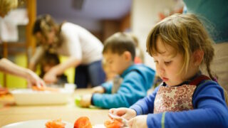 Deset tisíc hrdinů zlepšovalo svět