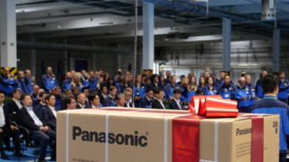 Panasonic začal v Plzni vyrábět venkovní jednotky tepelných čerpadel a cílí na produkci milionu jednotek ročně
