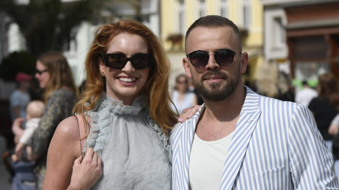 Denisa Nesvačilová a Josef Mádle