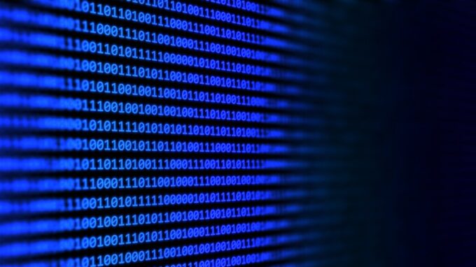 Vysoká inflace přináší nové typy podvodů: falešné investice ohrožují úspory důchodců i podnikatelů