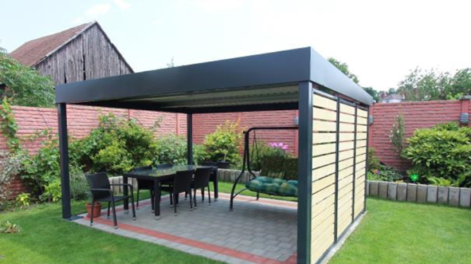 Pergola nebo přístřešek prodlouží léto na vaší zahradě až do podzimu