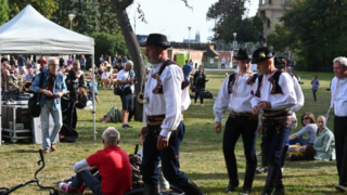 O víkendu proběhne v parku Kampa XV. ročník akce Malostranské vinobraní – Dozvuky Horňáckých slavností