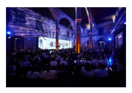 Huawei oslavuje 10 let vývoje nositelných zařízení a otevírá novou éru s důrazem na módu a inovace