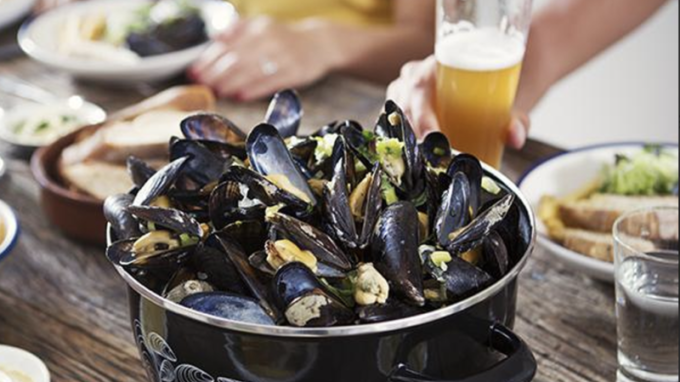 Na Rohlíku je týden mušlí - o týden dříve než všude jinde