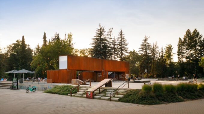 Novinky Na Výstavišti: kontejnery Skateplaza, Shelter cafe i jízda budoucnosti