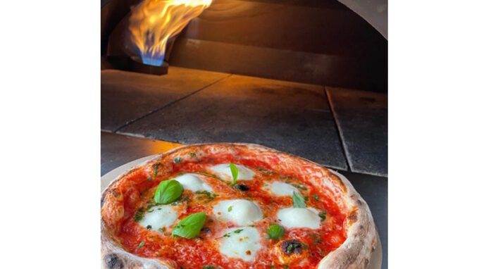 Pizza! Pizza! Pop-up – to nejlepší z Apenin míří do Prahy! Italská gurmánská nálož připomene léto už za několik dnů v Holešovické tržnici