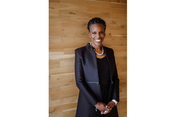 Bostonská univerzita jmenuje Melissu L. Gilliamovou 11. rektorkou