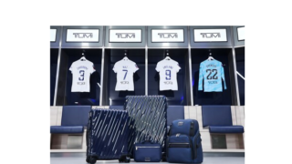 TUMI oznamuje oficiální partnerství s ženským fotbalovým týmem Tottenham Hotspur Women pro sezónu 2023/2024