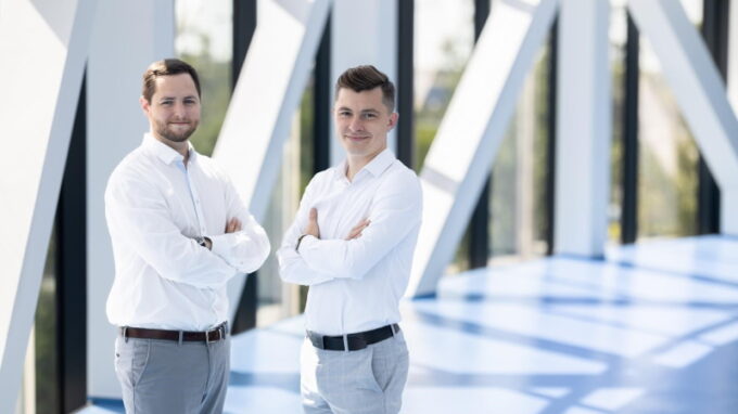 Shopsys kupuje agenturu Sounds Good a nově nabízí e-shopy na míru i na platformě Shopify Plus