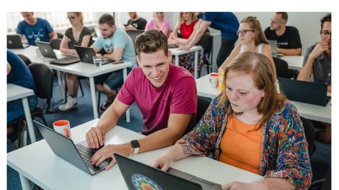 Inovace na poli rekvalifikací. ITnetwork svým absolventům garantuje práci