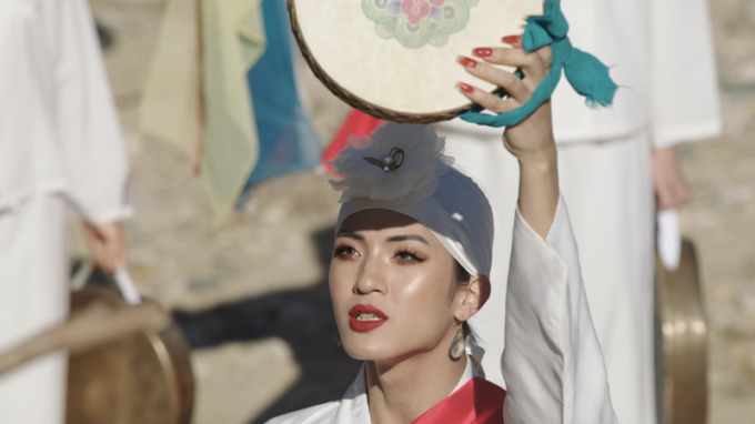 Mezipatra vyhlásila vítěze 24. ročníku. Porotu si získal jihokorejský trans film