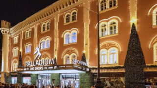 Palladium láká vánoční atmosférou k nákupům dárků a k pomoci dětem