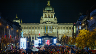 Živě: Oslavy 17. listopady vyvrcholí koncertem na Václavském náměstí