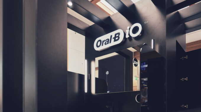 Čištění zubů pod odborným vedením a s nejnovější technologií? Po roce opět na stánku Oral-B® v pražském centru Westfield Chodov