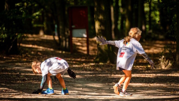 Rekordní Celosvětový úklid zapojil hlavně mladou generaci