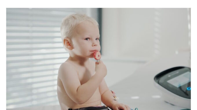 Elektrická akupunktura, chemické světlušky a ventil do raket – tři nejlepší projekty českých vědců v rámci soutěže Transfera Technology Day 2023