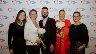 Vánoční charitativní aukce DEJME DĚTEM ŠANCI přinesla 1 094 000 Kč pro děti z dětských domovů