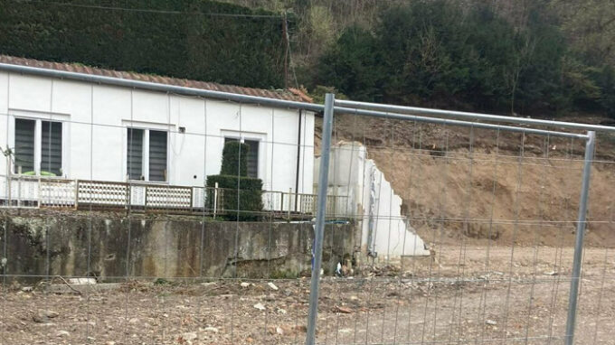 Pozemek, který zakoupila Dara Rolins a Pavel Nedvěd