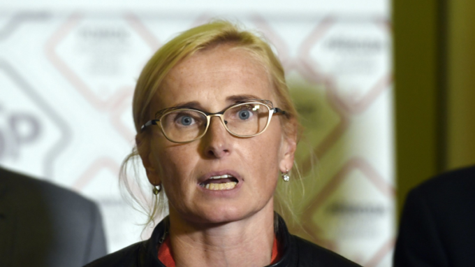 Živě: Komunisté představí koalici Stačilo!