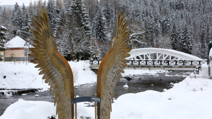 Špindlerovská Andělská křídla ukazují cestu k budoucnosti bez kouře