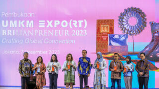 Prezident Joko Widodo ocenil na zahájení výstavy UMKM EXPO(RT) BRILIANPRENEUR 2023 podporu BRI při rozvoji malých a středních podniků
