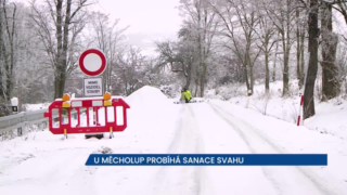 U Měcholup probíhá sanace svahu, zvýšená pozornost platí při průjezdu pod viaduktem v obci