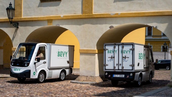 Sdílené doručování by mohlo zlevnit zásilky, podle startupu Bevy.city dokáže firmám ušetřit až třetinu nákladů na dopravu