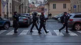 Střelba na Filozofické fakultě Karlovy univerzity na Palachově náměstí.