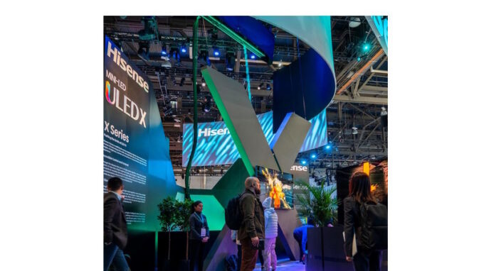 Společnost Hisense posouvá na veletrhu CES 2024 hranice zobrazovací technologie i závazek k životu založenému na scénářích