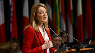 Živě: Roberta Metsolaová na VŠE