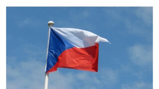 Stát skupuje další a další podniky. Vytlačuje trh.